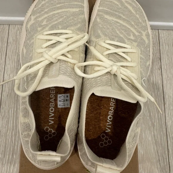 Vivo Barefoot Arctic Wolf Sneakers - Picture 8 of 10